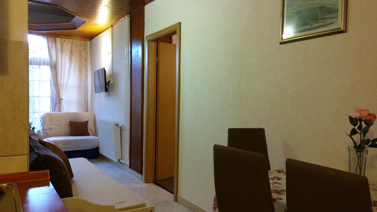 Petrovac Guest House Villa Castio מראה חיצוני תמונה