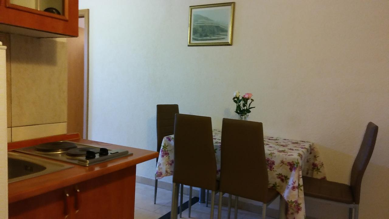 Petrovac Guest House Villa Castio מראה חיצוני תמונה