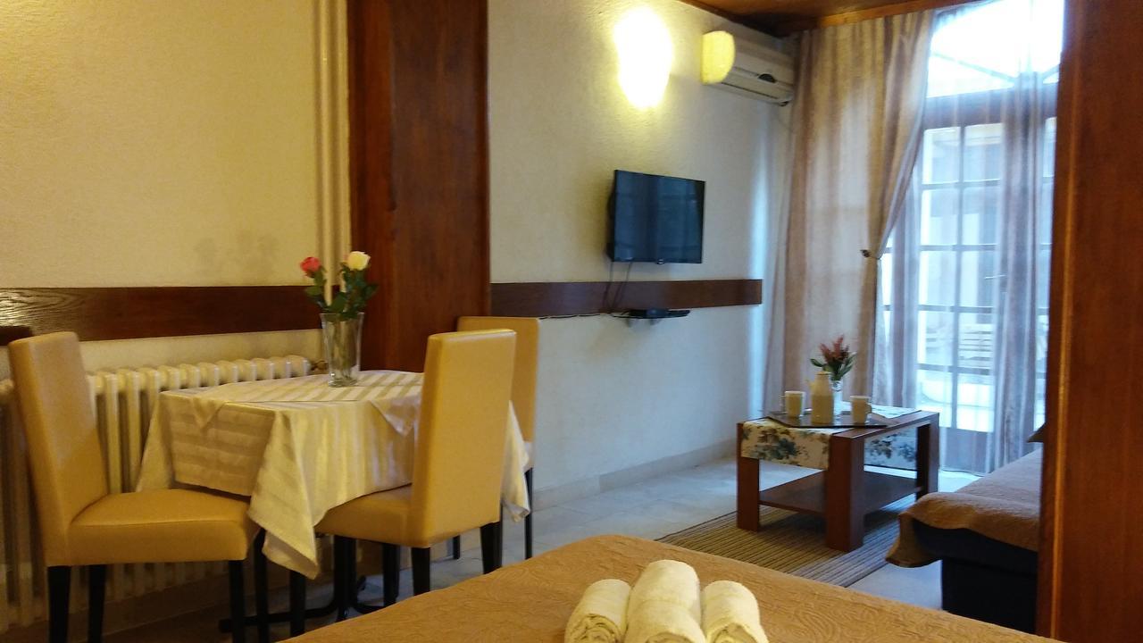 Petrovac Guest House Villa Castio מראה חיצוני תמונה