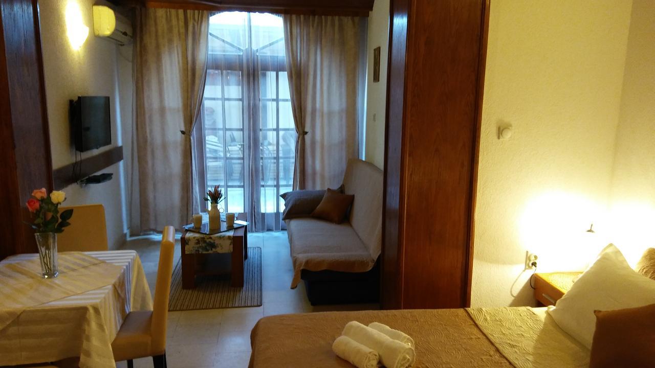 Petrovac Guest House Villa Castio מראה חיצוני תמונה